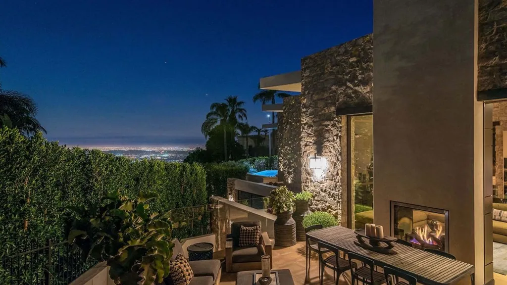 Swallow House by Dean Larkin Design, A Sculptural Coastal Retreat Defined by Light and Landscape 3 Swallow House by Dean Larkin Design, A Sculptural Coastal Retreat Defined by Light and Landscape