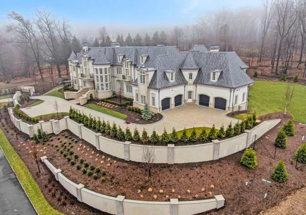 Magnificent New Jersey Mansion Blending Grandeur with Modern Functionality for $21.5 Million 23 10 Frick Dr Extraordinary New Jersey Estate Showcasing Grandeur and Scale 27