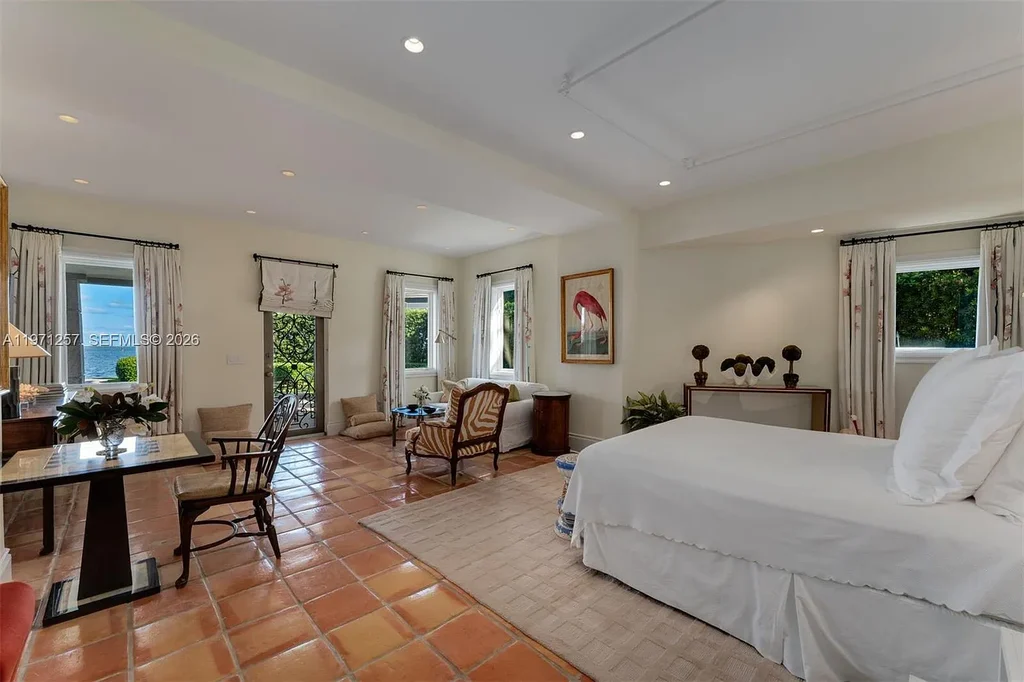 $52.5 Million Spectacular Private Island Bayfront Estate in Coral Gables Showcases Ultimate Waterfront Luxury 13 10 Tahiti Beach Island Rd luxury bayfront mansion in Coral Gables with private dock, resort-style pool, and panoramic Biscayne Bay views