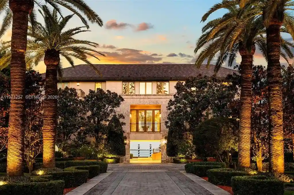 $52.5 Million Spectacular Private Island Bayfront Estate in Coral Gables Showcases Ultimate Waterfront Luxury 15 10 Tahiti Beach Island Rd luxury bayfront mansion in Coral Gables with private dock, resort-style pool, and panoramic Biscayne Bay views