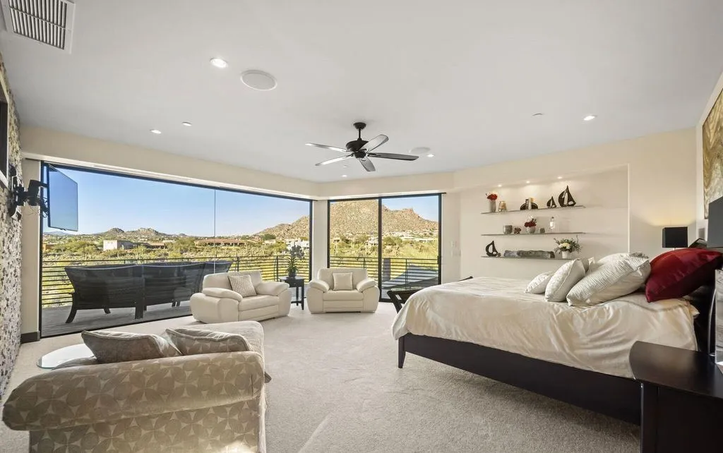 Serene Yet Striking: Inside a $7.1 Million Arizona Desert Showpiece 22 10570 E Pinnacle Peak Rd Unveils an Extraordinary 7.1 Million Arizona Masterpiece 12