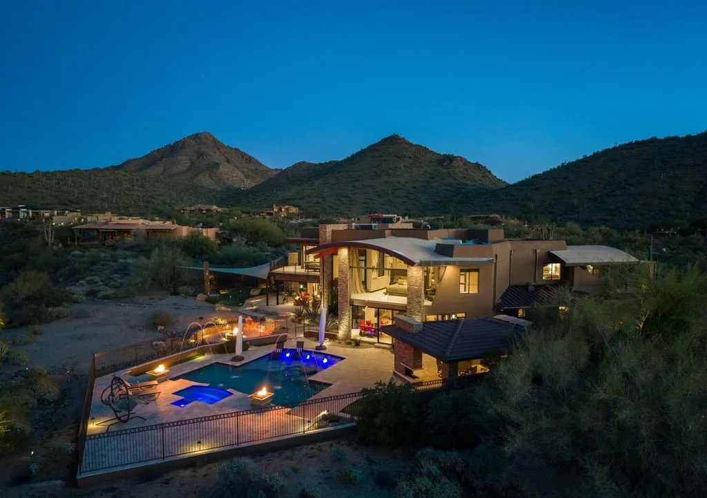 Serene Yet Striking: Inside a $7.1 Million Arizona Desert Showpiece 29 10570 E Pinnacle Peak Rd Unveils an Extraordinary 7.1 Million Arizona Masterpiece 23