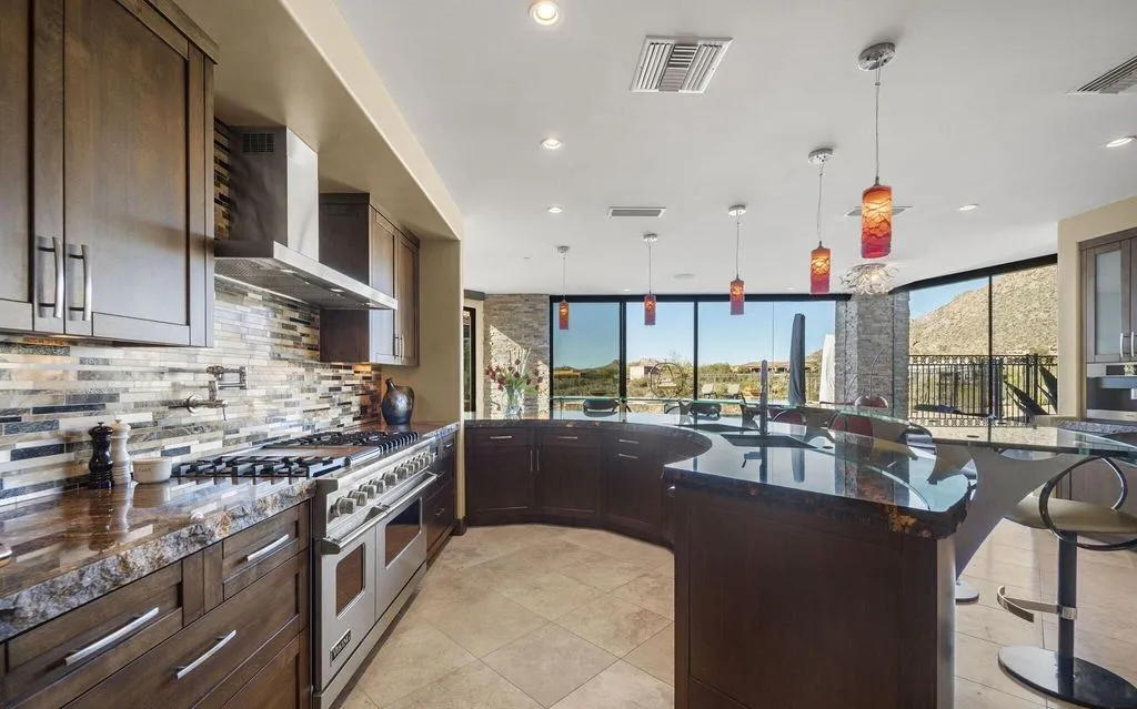 Serene Yet Striking: Inside a $7.1 Million Arizona Desert Showpiece 10 10570 E Pinnacle Peak Rd Unveils an Extraordinary 7.1 Million Arizona Masterpiece 6