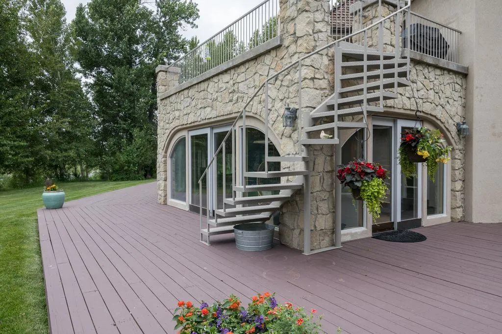 Spectacular Idaho Valley Estate Offering a Truly Rare Homesite Priced at $5.995M 25 114 Deer Creek Ln — Spectacular Valley Estate Offering a Truly Rare Homesite 23