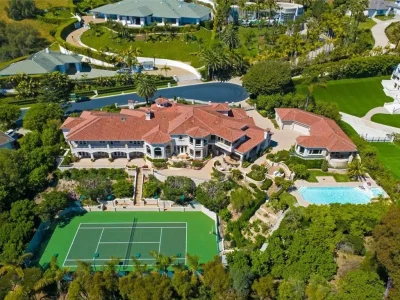 Luxury Coastal Estate with Ocean Views in Southern California Priced at $17.988M 1 12 Morning Dove Magnificent Ocean View Estate in Southern California 2
