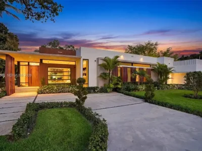 $7 Million Stunning Modern Masterpiece in Miami Shores, Exceptional Luxury Home for Sale Near Biscayne Bay 1 1200 NE 94th St for 7M Stunning Modern Masterpiece Home in Miami Shores for Sale Near Biscayne Bay 1