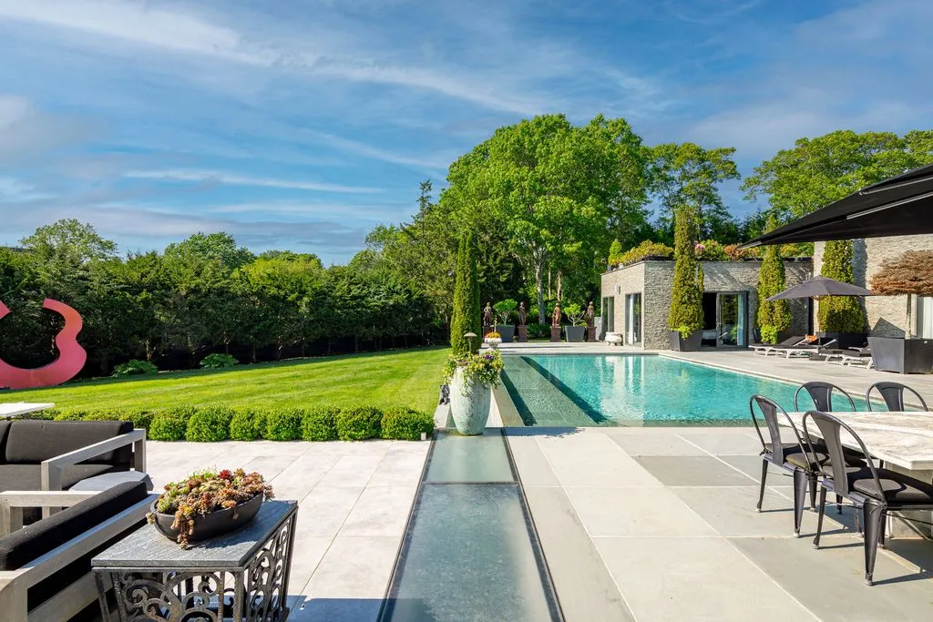 Secluded New York Retreat with Infinity-Edge Pool Hits the Market for $19.5 Million 21 121 result