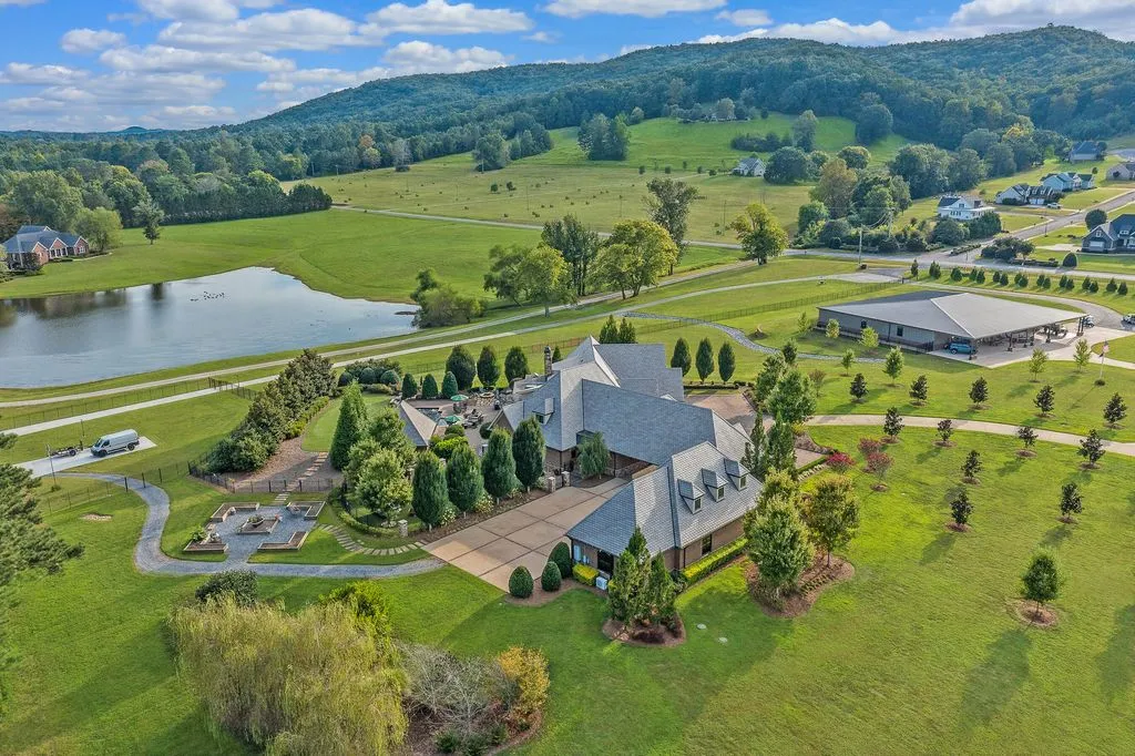 Grand Country Estate with 22 Private Acres in Georgia Listed for $4.9M 6 1297 Houston Valley Rd — Spectacular Private Estate on 22 Acres 26