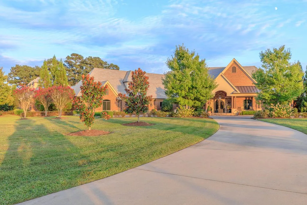 Grand Country Estate with 22 Private Acres in Georgia Listed for $4.9M 29 1297 Houston Valley Rd — Spectacular Private Estate on 22 Acres 27