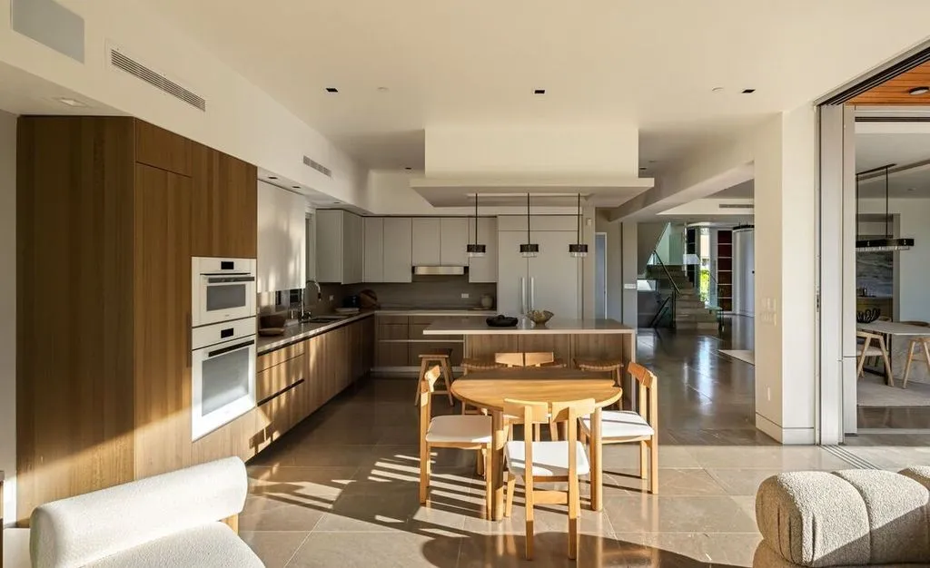 Breathtaking Golf Course Views Define This $10.995M California Contemporary Estate 23 13120 Nimrod Pl A Breathtaking Modern Estate Overlooking the Golf Course 13