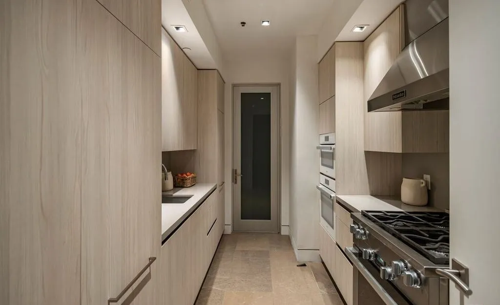 Breathtaking Golf Course Views Define This $10.995M California Contemporary Estate 25 13120 Nimrod Pl A Breathtaking Modern Estate Overlooking the Golf Course 15