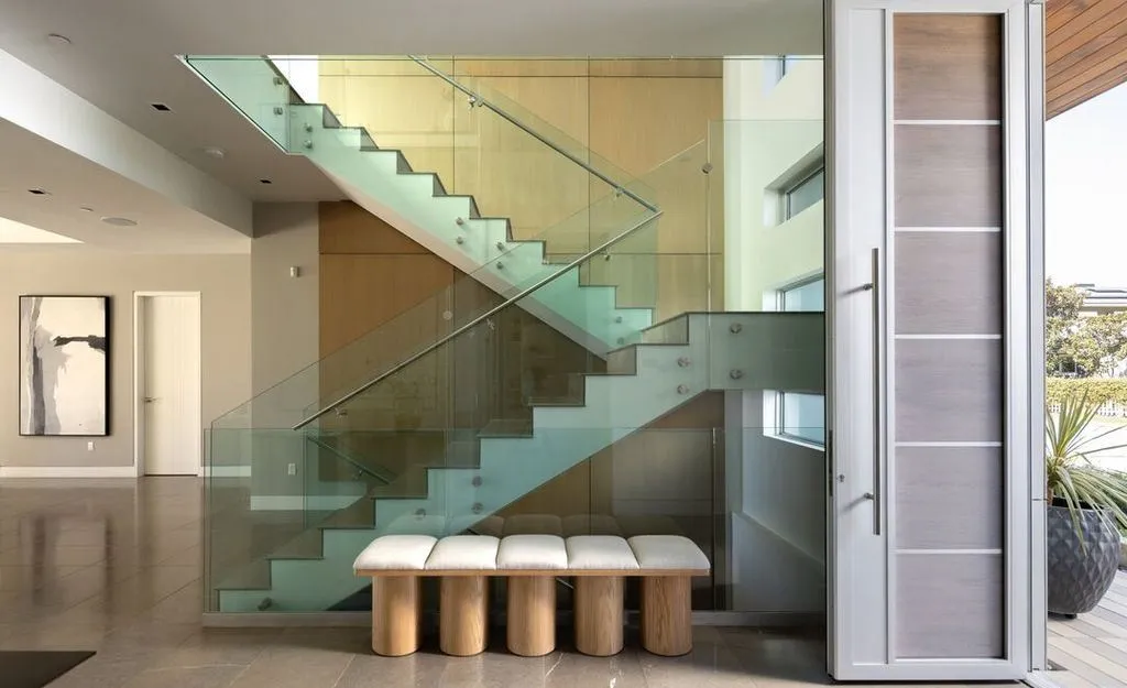 Breathtaking Golf Course Views Define This $10.995M California Contemporary Estate 7 13120 Nimrod Pl A Breathtaking Modern Estate Overlooking the Golf Course 3