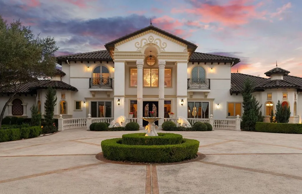 Private, Resort-Inspired Texas Estate Lists for $3,399,000 18 1418 Greystone A Stunning Texas Estate Offering Elevated Resort Living 4