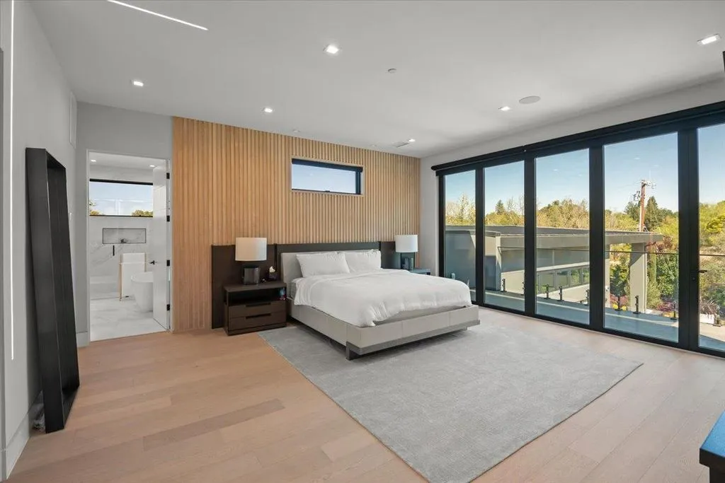 Ultra-Luxury Modern Home in Silicon Valley Asks $11.298M 27 14920 Sobey Rd — Stunning Ultra Luxury Modern Home 17
