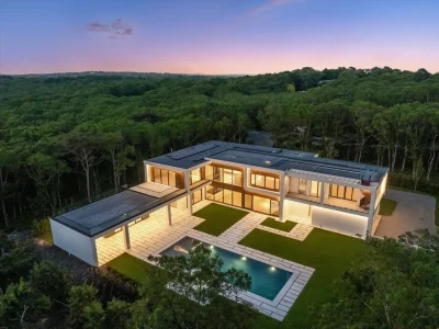 Exquisite Modern Estate on Nearly 5 Acres in New York Lists for $13.995 Million 1 15 Watermill Height Dr An Exquisite Modern Estate on Nearly 5 Acres in New York 27