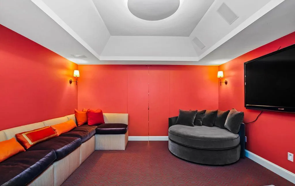 Classic English Manor in Connecticut Listed for $15.6 Million 28 164 Round Hill Rd Stunning English Manor in Connecticut 25