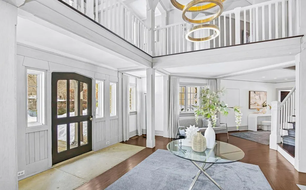 Classic English Manor in Connecticut Listed for $15.6 Million 9 164 Round Hill Rd Stunning English Manor in Connecticut 4