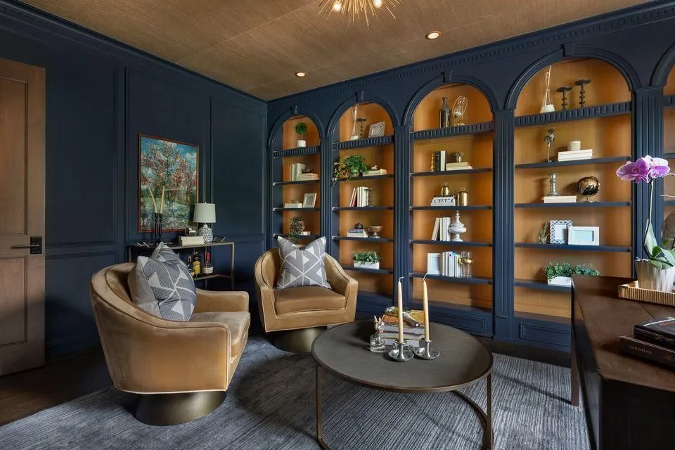 Elegant Luxury Residence by Hendel Homes Showcasing Superior Craftsmanship Available for $4.95M 20 170 Spur Cir Stunning Luxury Estate by Hendel Homes in Minnesota 16