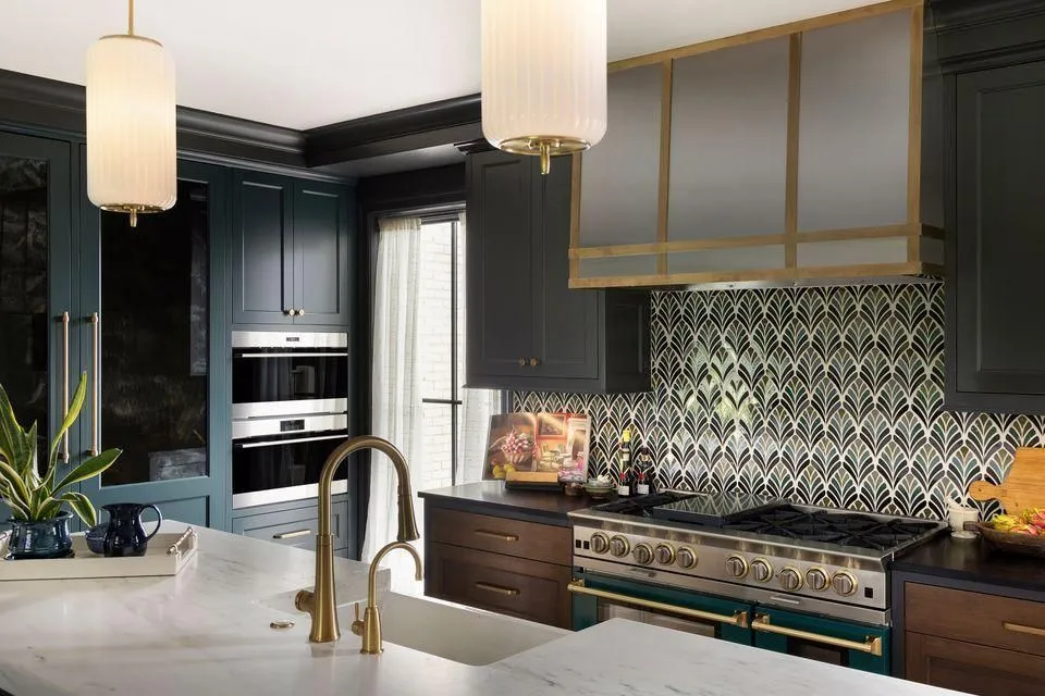 Elegant Luxury Residence by Hendel Homes Showcasing Superior Craftsmanship Available for $4.95M 12 170 Spur Cir Stunning Luxury Estate by Hendel Homes in Minnesota 8