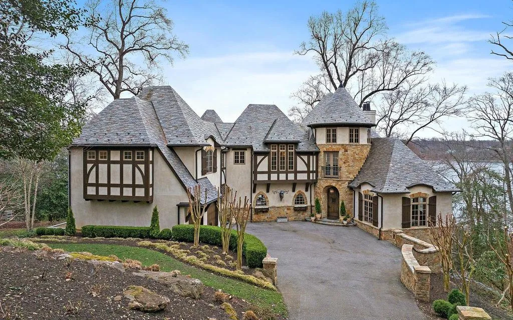 French Country Estate in Maryland Showcasing Timeless Craftsmanship Lists for $5.775M 28 1716 Severn Forest Dr — Stunning Maryland Estate 23