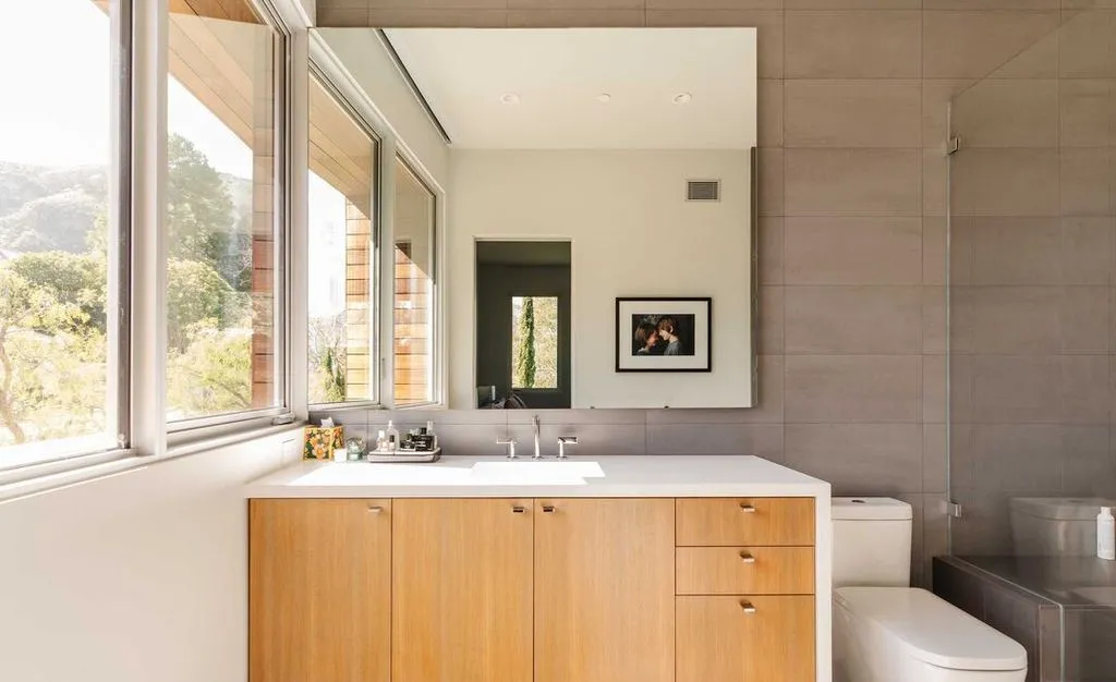 Private California Estate Offering Serenity and Convenience Lists for $11.495 Million 17 17731 Calle De Palermo Stunning Private Estate in California 12