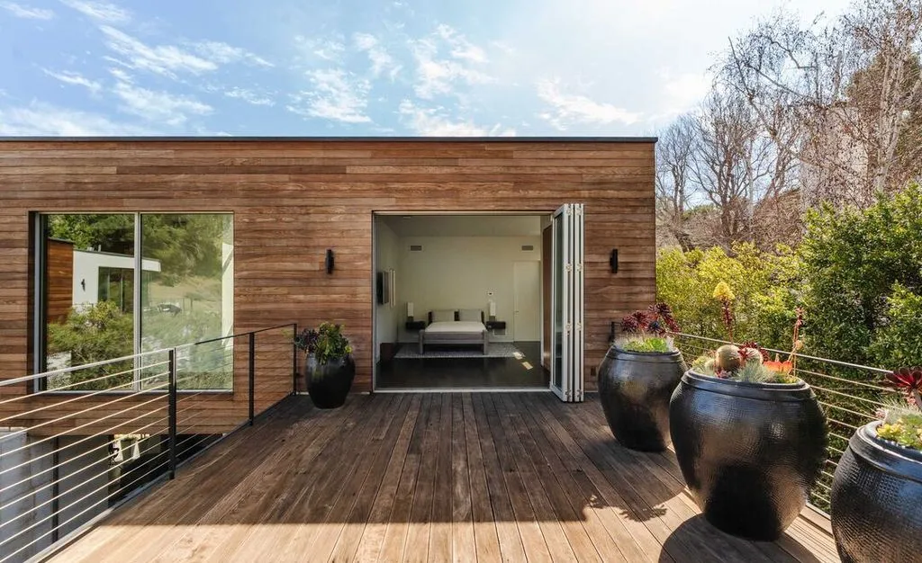 Private California Estate Offering Serenity and Convenience Lists for $11.495 Million 22 17731 Calle De Palermo Stunning Private Estate in California 14