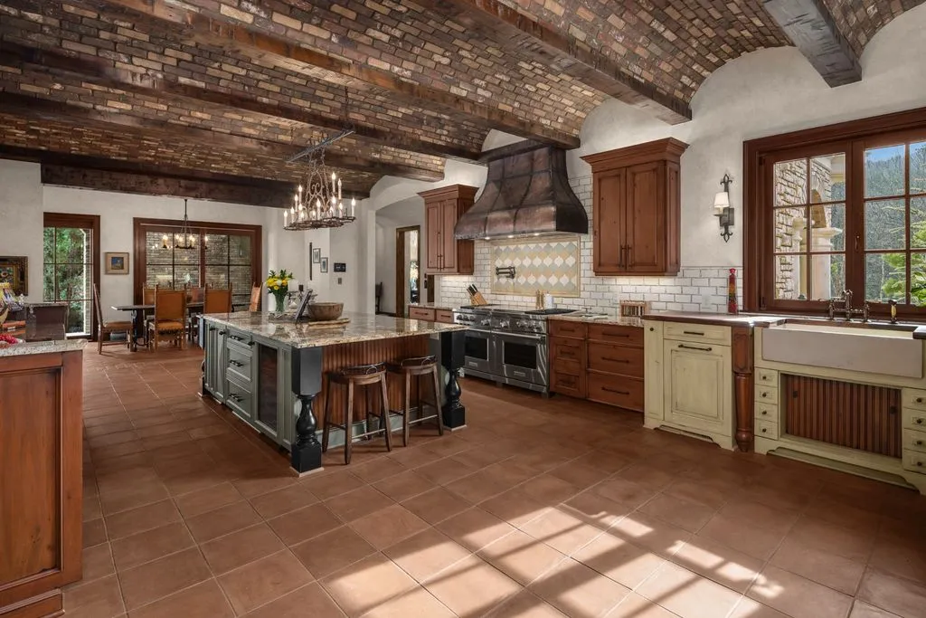 Opulent Italianate Mansion in Tennessee Hits the Market for $12.225M 9 1805 Pace Hvn Showcases an Extraordinary Italianate Mansion Offered for 12.225M 5