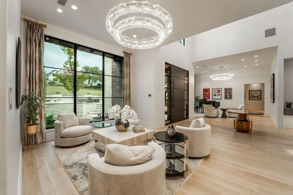 Luxury Modern Transitional Estate by Cary Hy Hits the Market in Texas for $18,998,888 9 1888 Lakeshore Dr Stunning Modern Transitional Mansion by Cary Hy 8