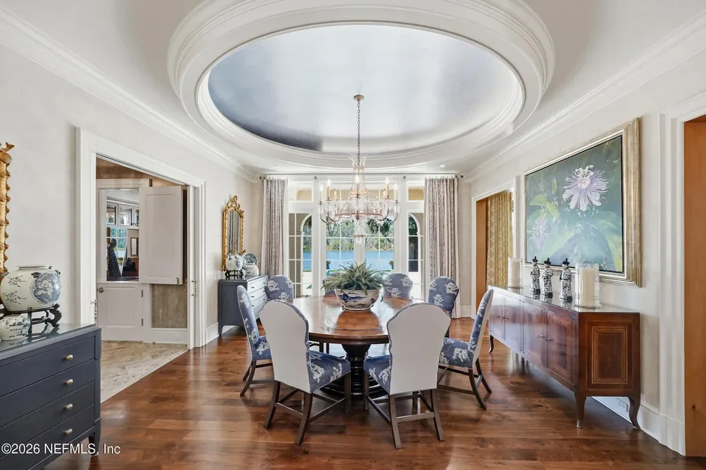 $8 Million Intracoastal Estate in Ponte Vedra Beach Debuts With Private Marina Access and Resort-Style Luxury Living 8 Luxury waterfront estate at 193 ADMIRALS Way S in Ponte Vedra Beach overlooking the Intracoastal Waterway with infinity-edge pool and private marina access