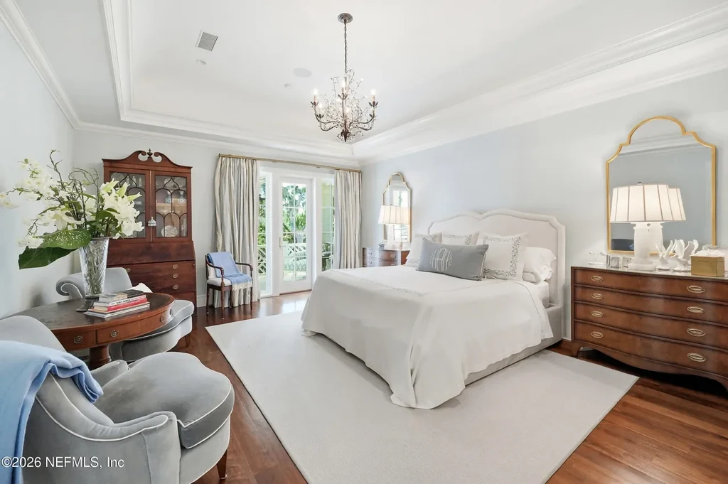 $8 Million Intracoastal Estate in Ponte Vedra Beach Debuts With Private Marina Access and Resort-Style Luxury Living 11 Luxury waterfront estate at 193 ADMIRALS Way S in Ponte Vedra Beach overlooking the Intracoastal Waterway with infinity-edge pool and private marina access