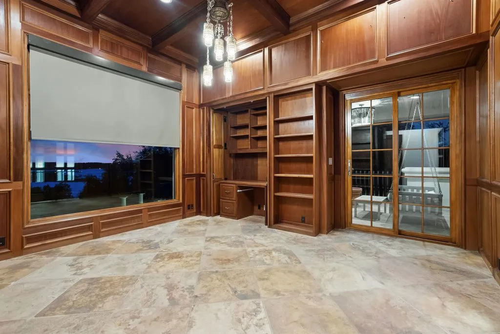 A Private Lake Travis Waterfront Estate in Austin Offered at $4.3 Million 8 203 Bella Riva Dr A Stunning Private Waterfront Retreat on Lake Travis 9