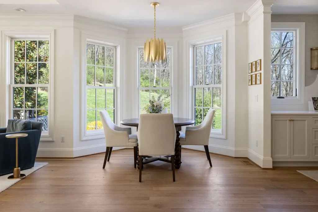 Breathtaking Tennessee Retreat Surrounded by Scenic Beauty Available for $10.15M 15 2183 S Berrys Chapel Rd Stunning Tennessee Estate 13