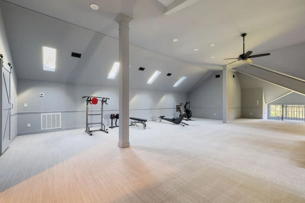 Breathtaking Tennessee Retreat Surrounded by Scenic Beauty Available for $10.15M 28 2183 S Berrys Chapel Rd Stunning Tennessee Estate 25