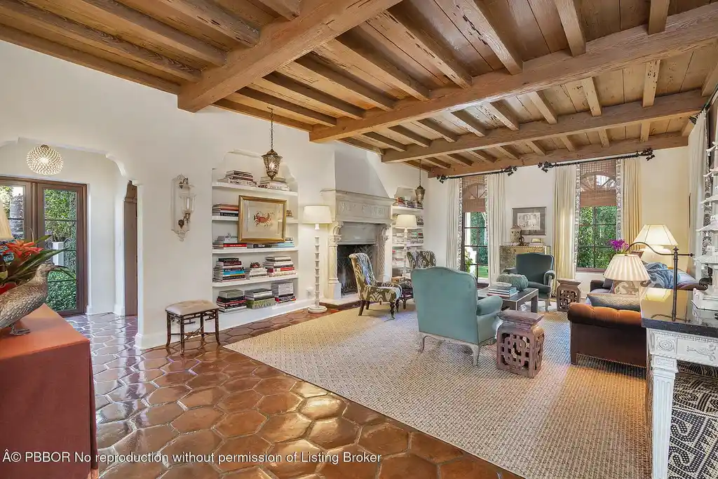 $25 Million Iconic Palm Beach Estate by Marion Sims Wyeth Debuts as an Exceptional Trophy Offering 13 Resort-style saltwater pool at 237 El Bravo Way Palm Beach Home for sale