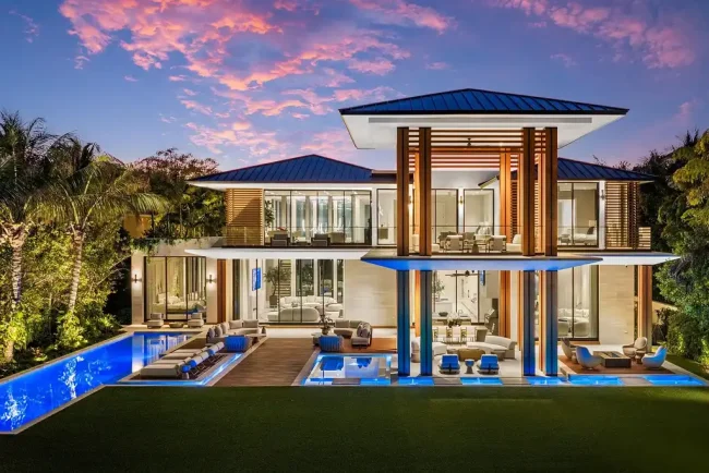 A $40 Million Waterfront Estate Redefines Modern Luxury in Palm Beach Gardens