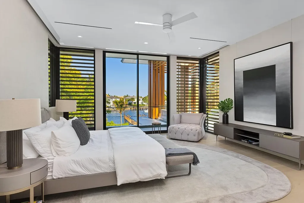 A $40 Million Waterfront Estate Redefines Modern Luxury in Palm Beach Gardens 11 Modern waterfront mansion with pool and Intracoastal views in Palm Beach Gardens Florida luxury real estate