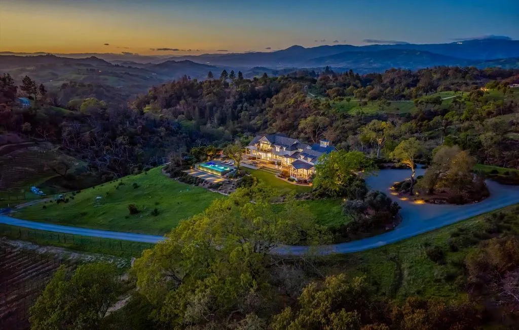 Experience Iconic Vineyard Living at The Clearview Estate, Priced at $8.5 Million 5 2843 Wright Ranch Lane A Stunning California Vineyard Estate 1