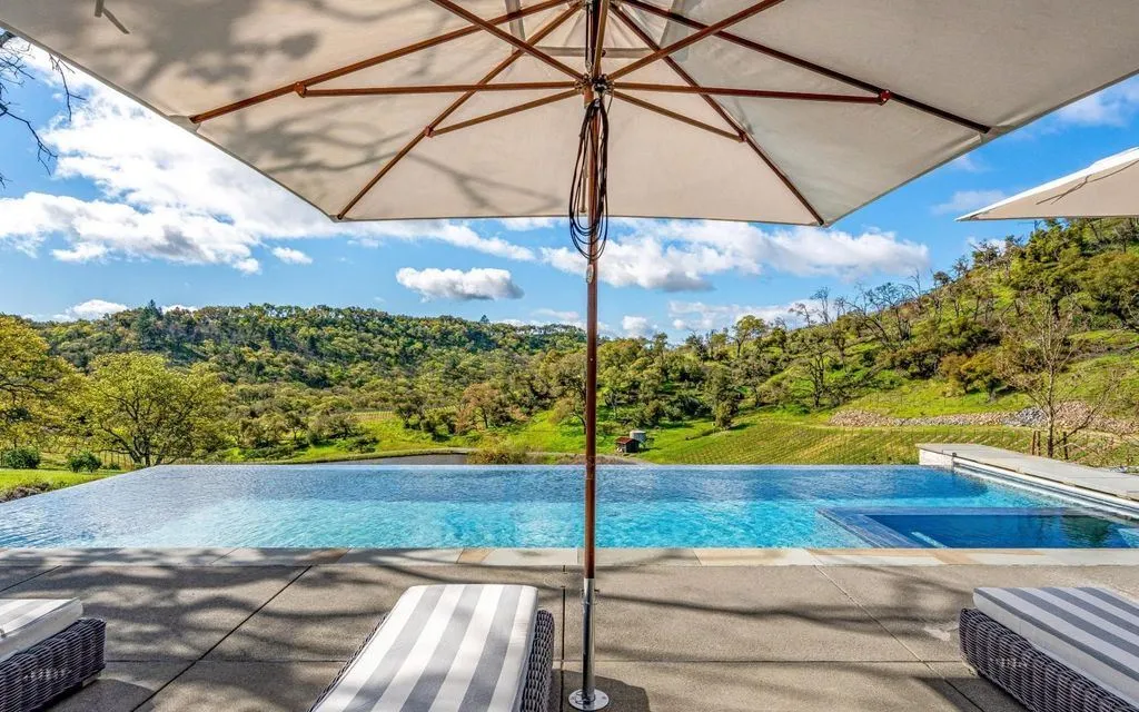 Experience Iconic Vineyard Living at The Clearview Estate, Priced at $8.5 Million 22 2843 Wright Ranch Lane A Stunning California Vineyard Estate 6