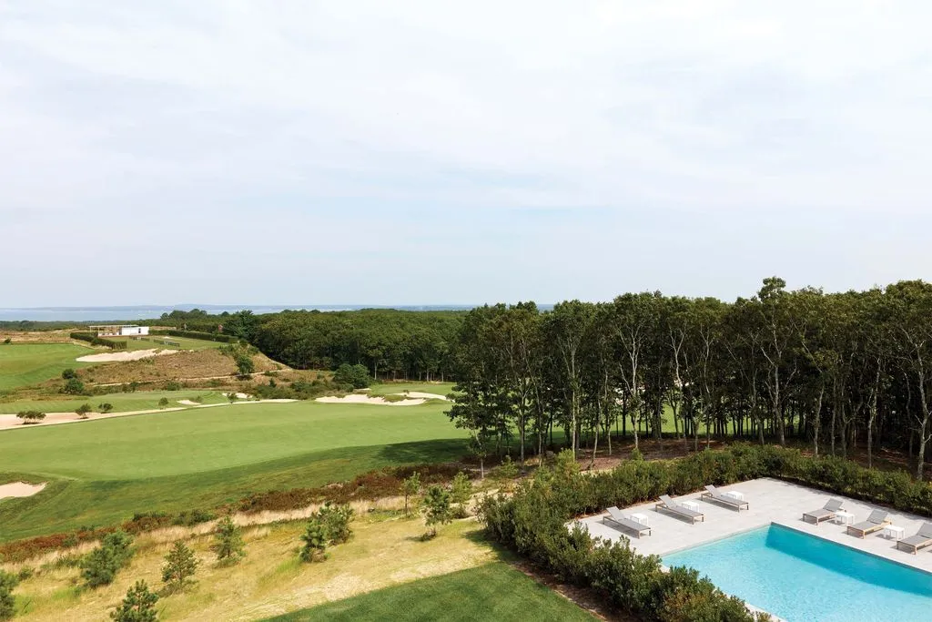 A Modern $29 Million Oceanfront Vision by Roger Ferris Hits the New York Market 16 31 The Brg A Breathtaking 29 Million Ocean View Masterpiece by Roger Ferris 16