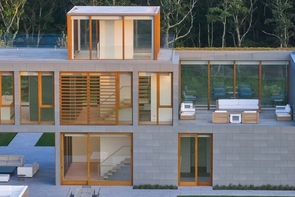 A Modern $29 Million Oceanfront Vision by Roger Ferris Hits the New York Market 23 31 The Brg A Breathtaking 29 Million Ocean View Masterpiece by Roger Ferris 25