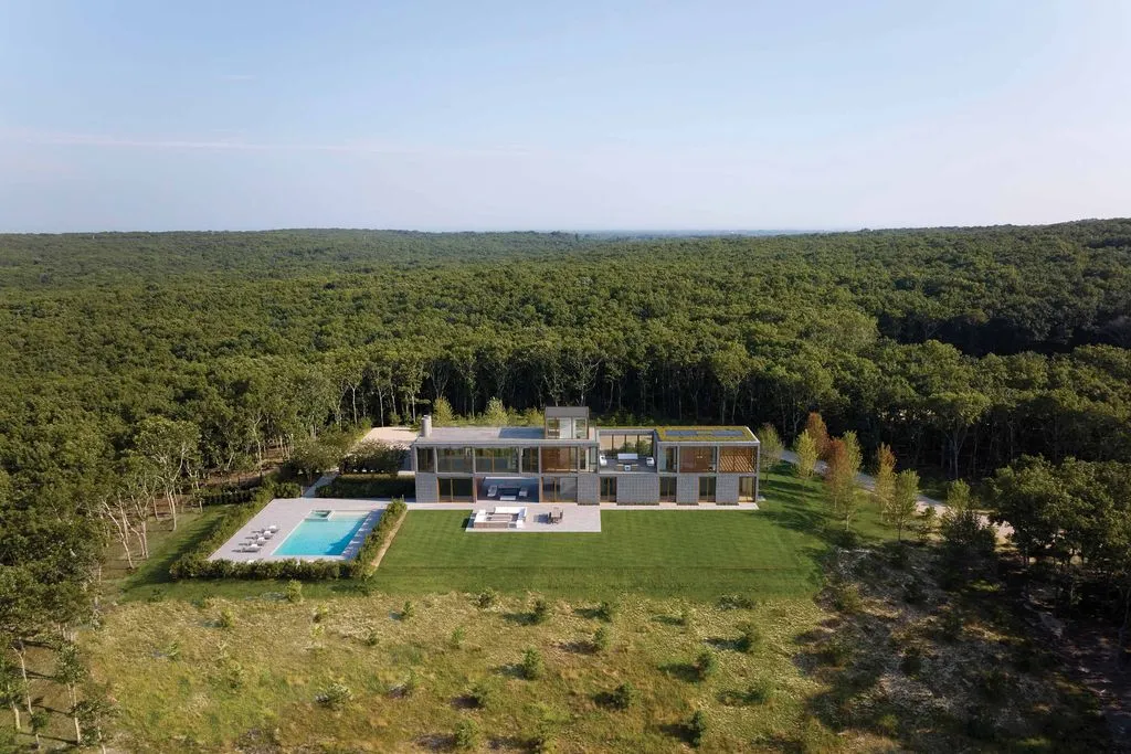 A Modern $29 Million Oceanfront Vision by Roger Ferris Hits the New York Market 14 31 The Brg A Breathtaking 29 Million Ocean View Masterpiece by Roger Ferris 6