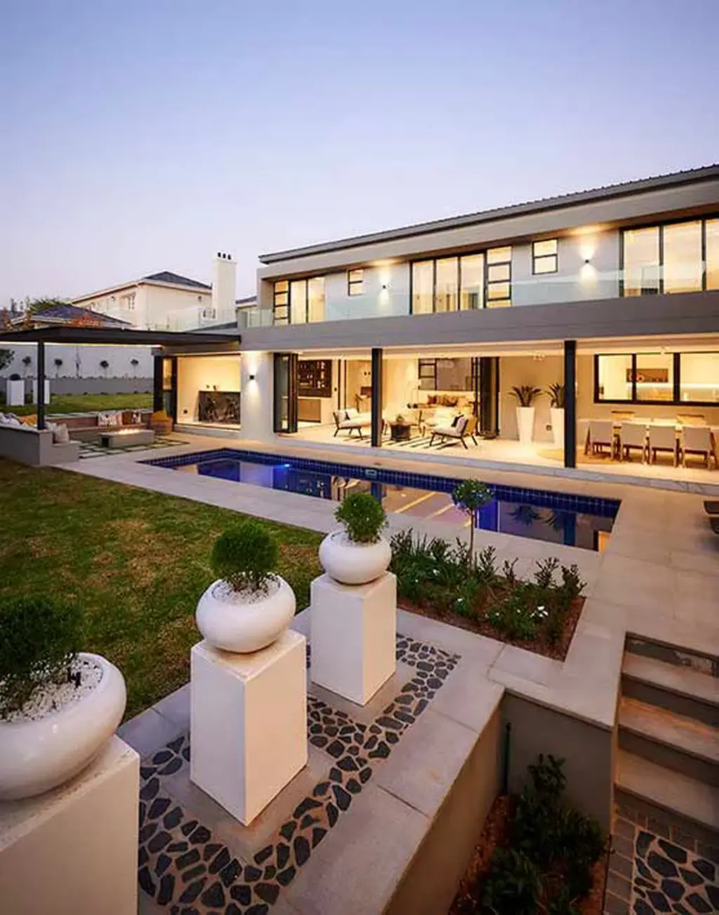 3192 Waterfall House by JK Designs Architects, A Contemporary Residence of Light, Luxury, and Effortless Entertaining 11 3192 Waterfall House, A Contemporary Residence of Light, Luxury, and Effortless Entertaining