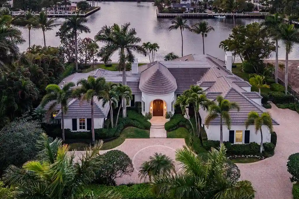 Spectacular $14 Million Waterfront Estate in Gulf Stream with 150 Feet of Intracoastal Frontage Hits the Market 5 Luxury waterfront estate at 3300 Polo in Gulf Stream Florida with Intracoastal views and tropical landscaping
