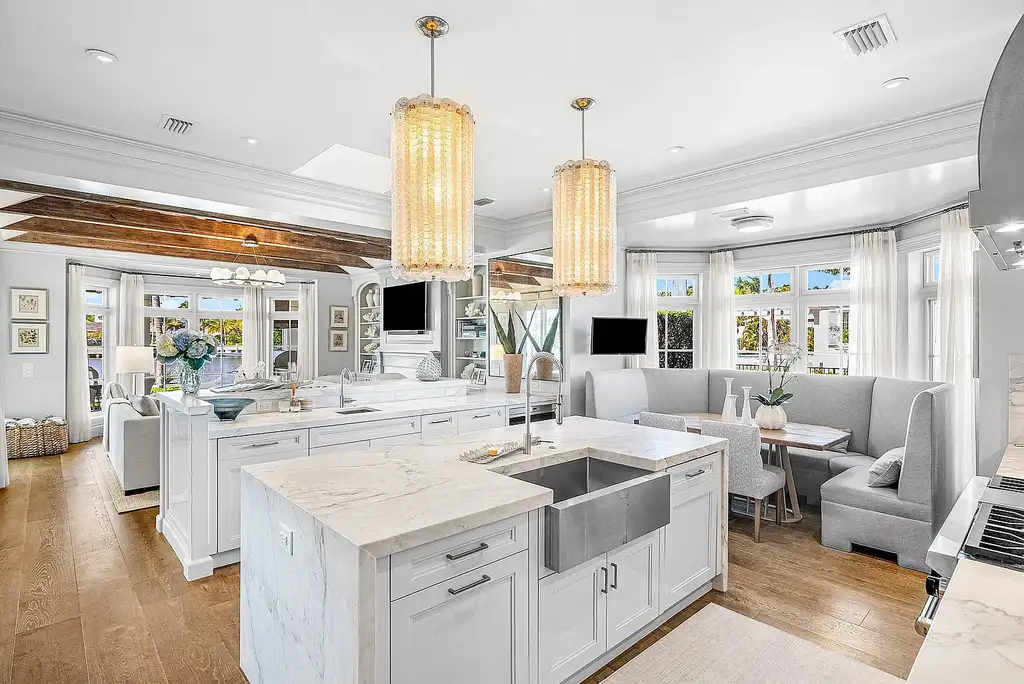 Spectacular $14 Million Waterfront Estate in Gulf Stream with 150 Feet of Intracoastal Frontage Hits the Market 9 Luxury waterfront estate at 3300 Polo in Gulf Stream Florida with Intracoastal views and tropical landscaping