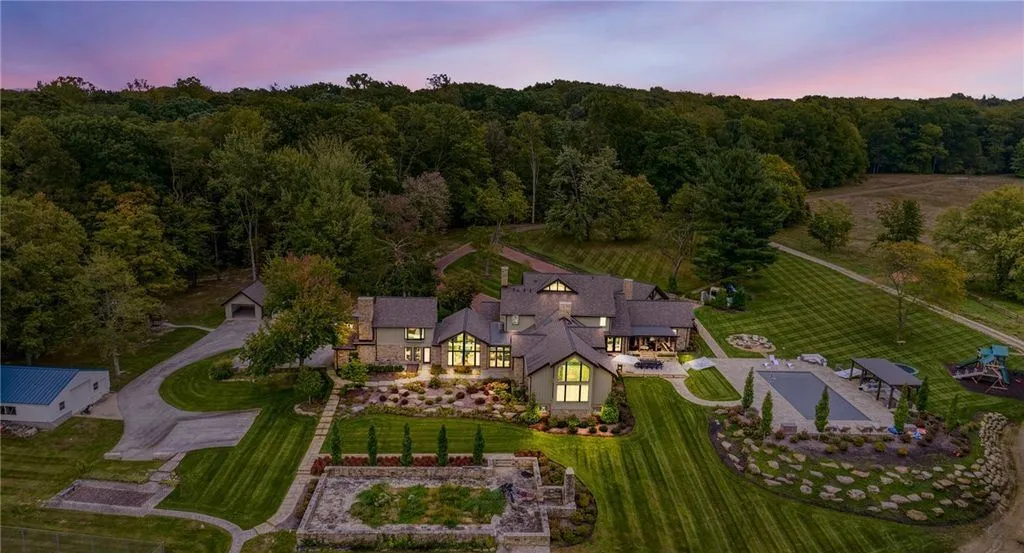 $7.995M Ohio Mountain Modern Masterpiece Offers 43+ Acres of Total Privacy 21 332 Timberidge Trl A Breathtaking Private Estate 27