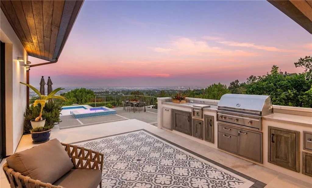 A Striking California Ranch Designed by Criss Gunderson Lists for $19.8M 17 38 Saddleback Rd Delivers Breathtaking Contemporary Elegance 7