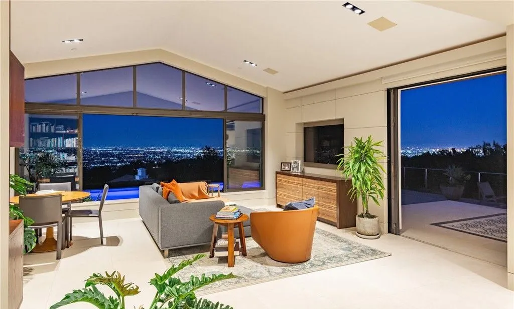 A Striking California Ranch Designed by Criss Gunderson Lists for $19.8M 8 38 Saddleback Rd Delivers Breathtaking Contemporary Elegance 8