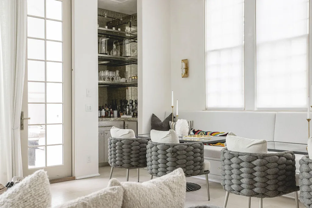 A $9 Million Alys Beach Architectural Gem Redefines Coastal Luxury Living in Inlet Beach 11 38 Shinbone Ct luxury home in Inlet Beach with modern coastal architecture and limestone design