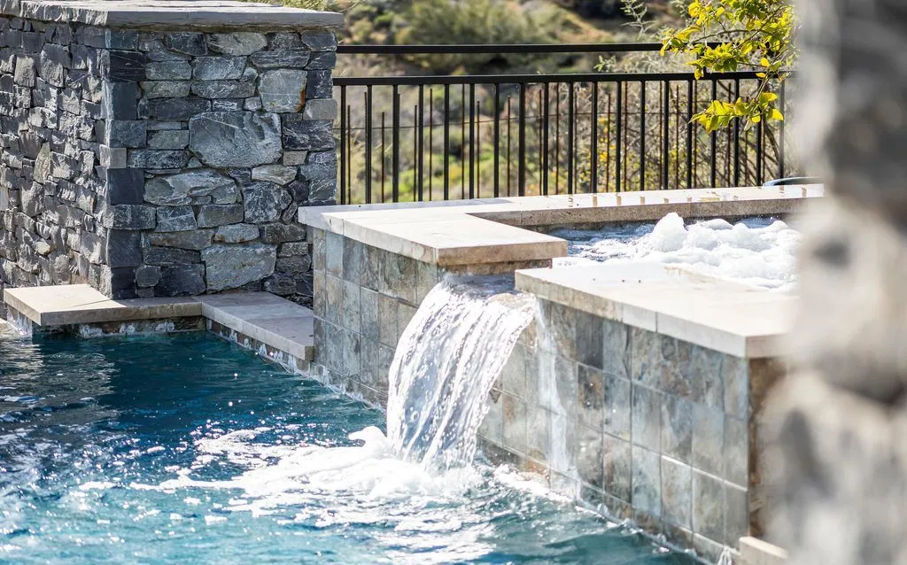 Striking Modern Residence in Arizona Offers Unmatched Desert Mountain Views for $5.75M 22 39870 N 98TH Way An Extraordinary Arizona Retreat Framed by Panoramic Desert Scenery 22