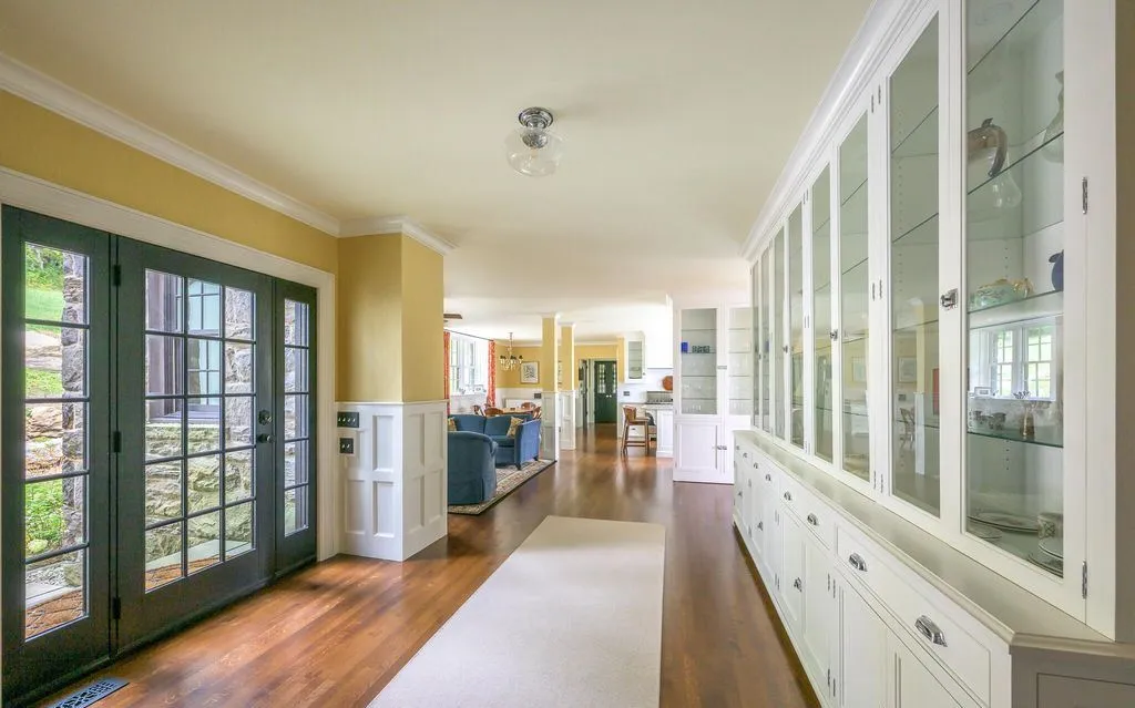Exquisite Massachusetts Estate Featuring Timeless Grandeur Hits the Market for $7.975 Million 22 399 Under Mountain Rd Stunning Massachusetts Property 13